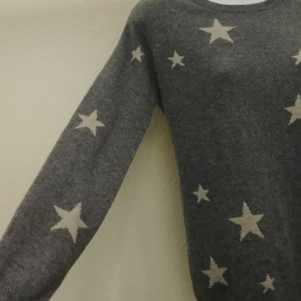 Ply π Stars π Cashmere Sweater - Picture 8 of 16
